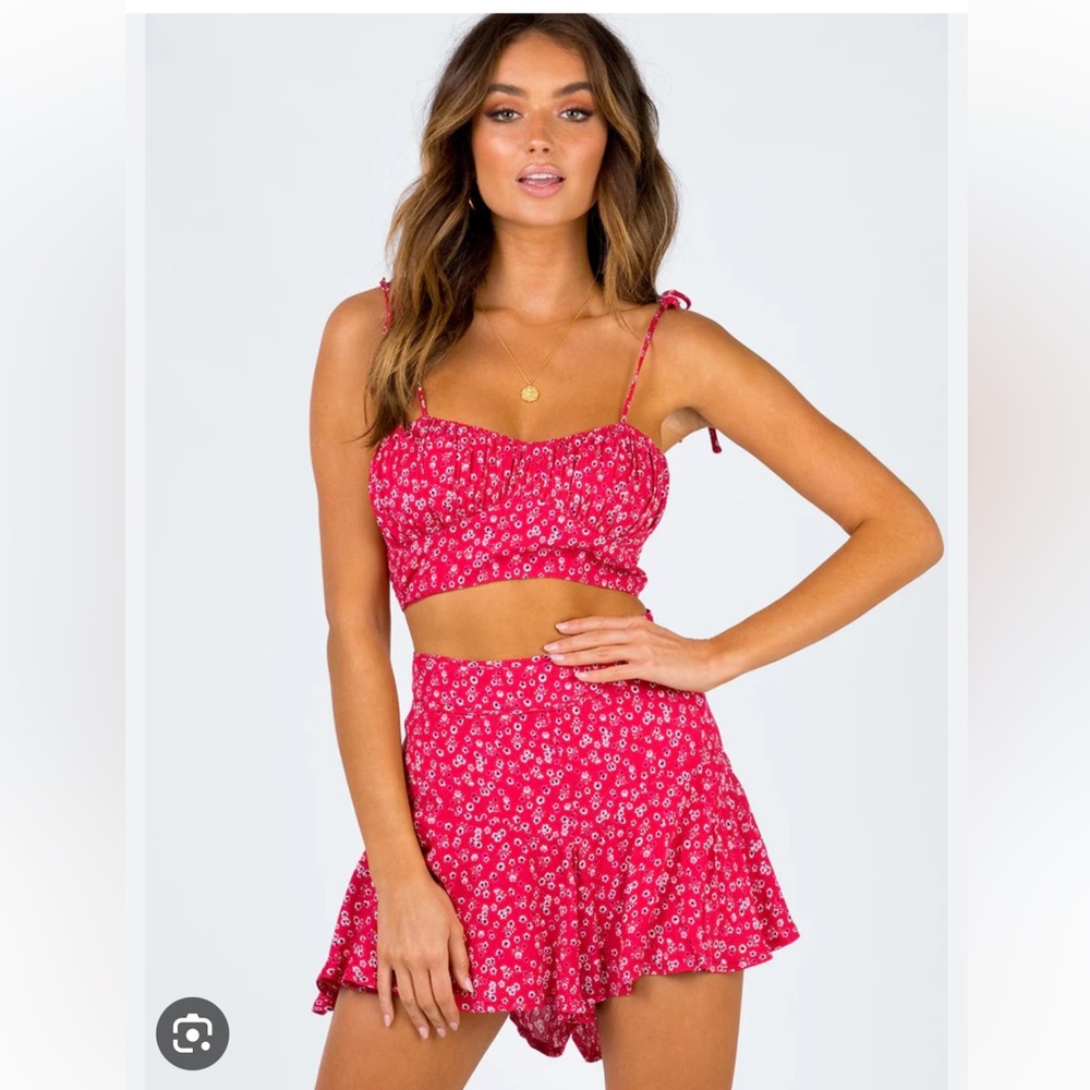 princess polly red floral set size 8